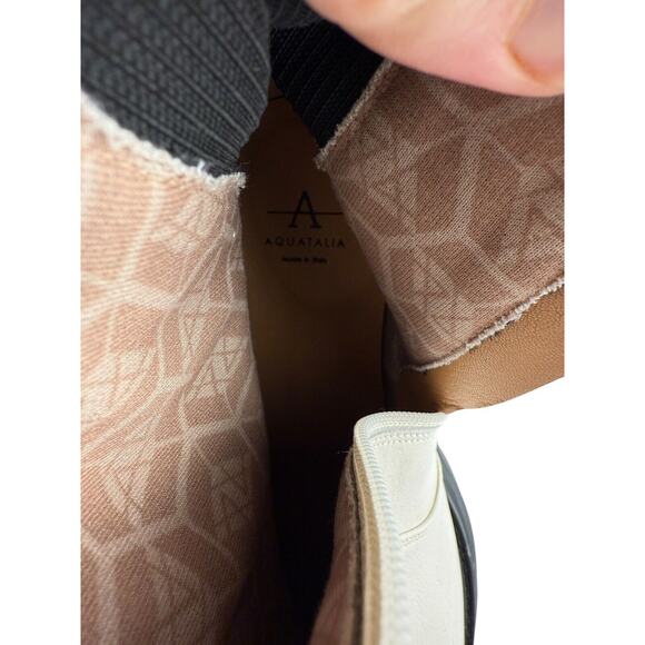 Aquatalia Skyler Water Resistant Lug Sole Platform Boot Off White Size 8 NWOB - Picture 13 of 13